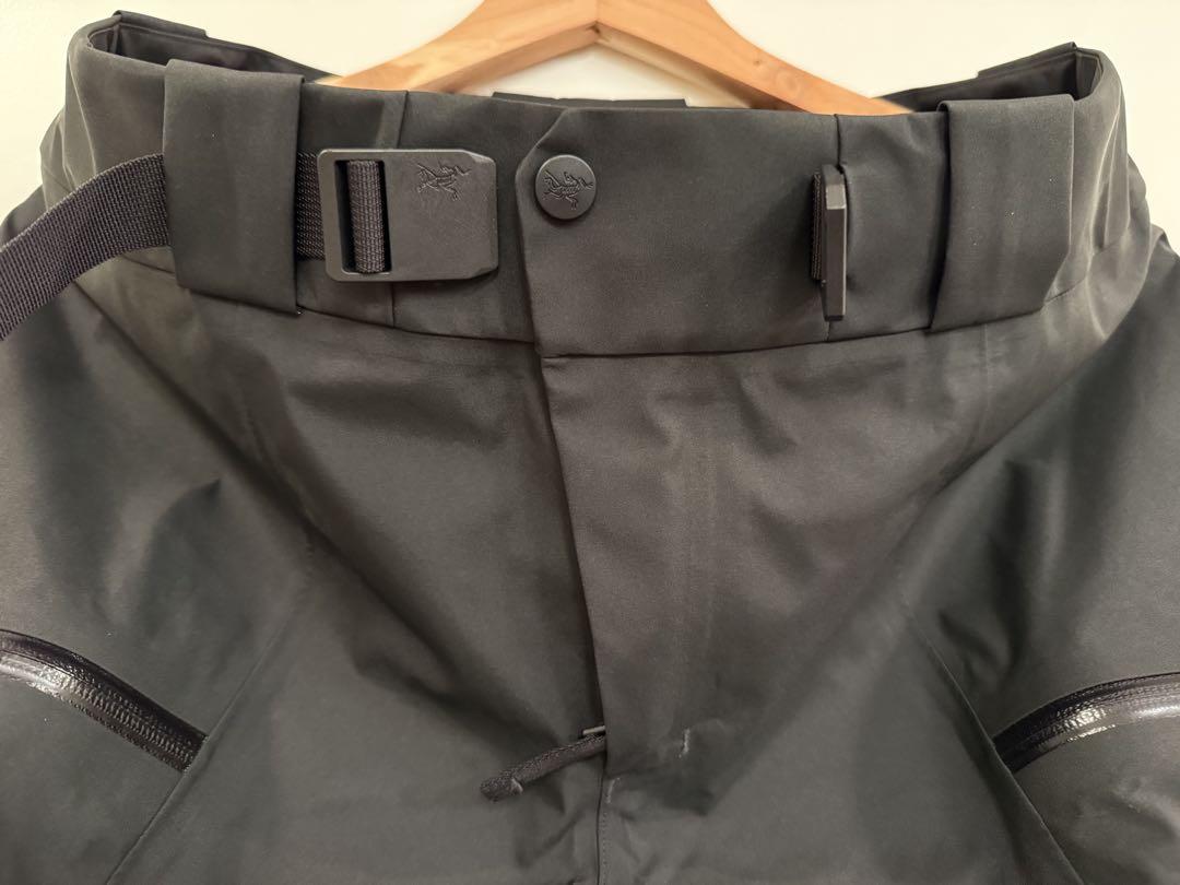 新品 Arc'teryx SABRE SV JACKET & PANTS