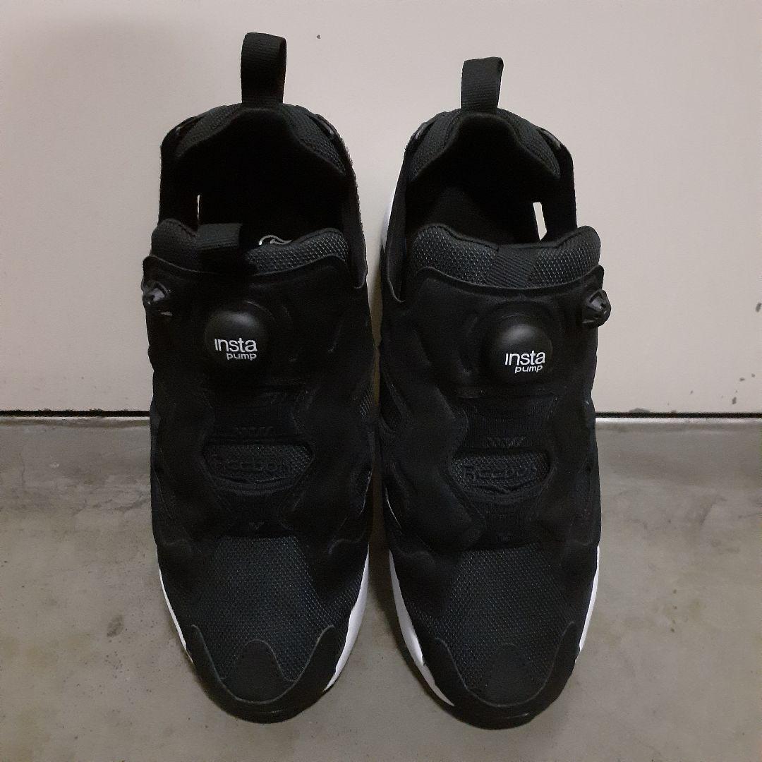 人気超激得 Reebok スニーカー 黒 24.5cm 7LINQ-m34581155723 リーボック ポンプフューリー 新品