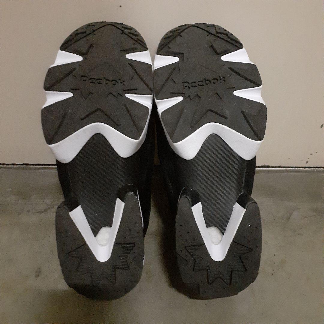人気超激得 Reebok スニーカー 黒 24.5cm 7LINQ-m34581155723 リーボック ポンプフューリー 新品