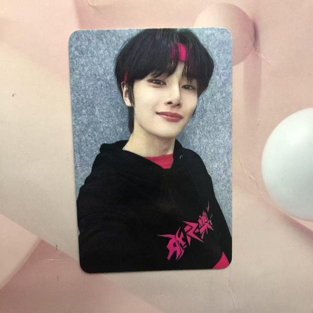 スキズ ヒョンジン サノク 生写真 straykids sbs フォトカード