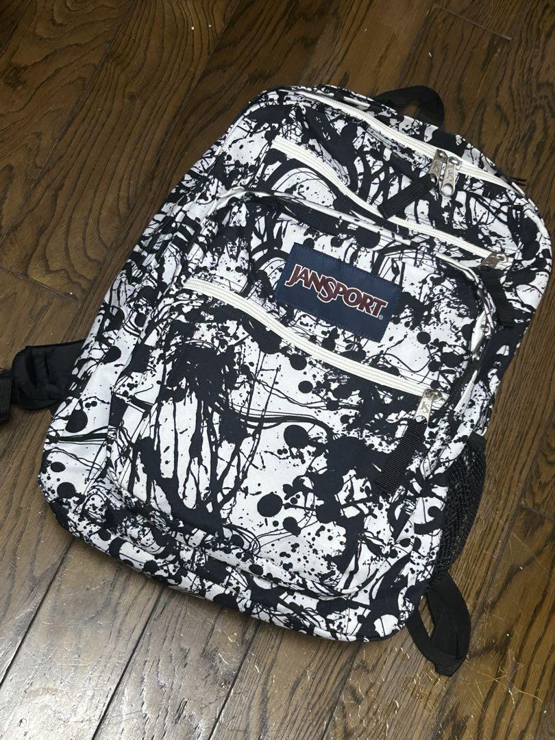 JANSPORT スプラッターデザイン リュック　34Ｌ　ジャンスポーツ　中古