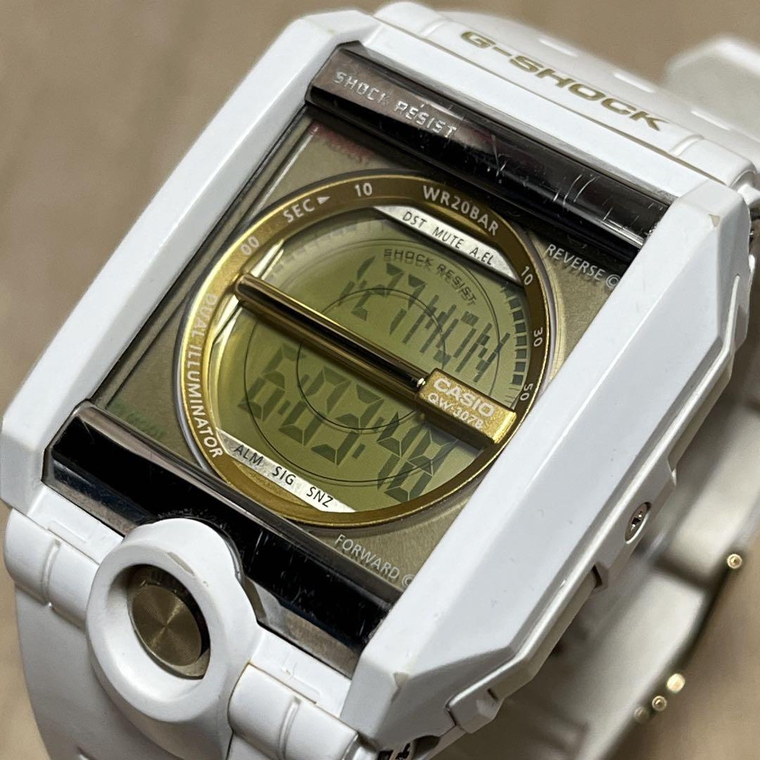 【超レアモデル美品】G-SHOCK G-8100LVゴールド ×ホワイト 完動品