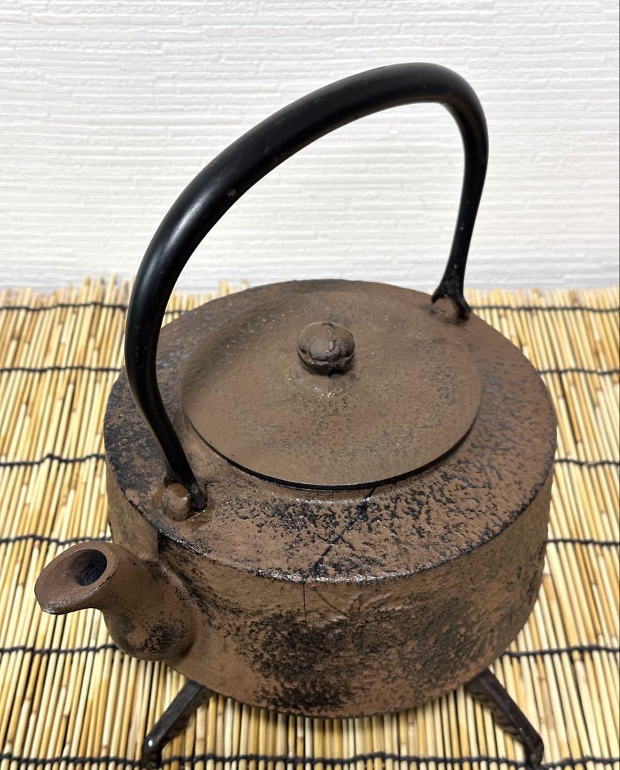 ほぼ未使用品、美品 南部運南堂 鍋元 楓紋様 南部鉄瓶 南部
