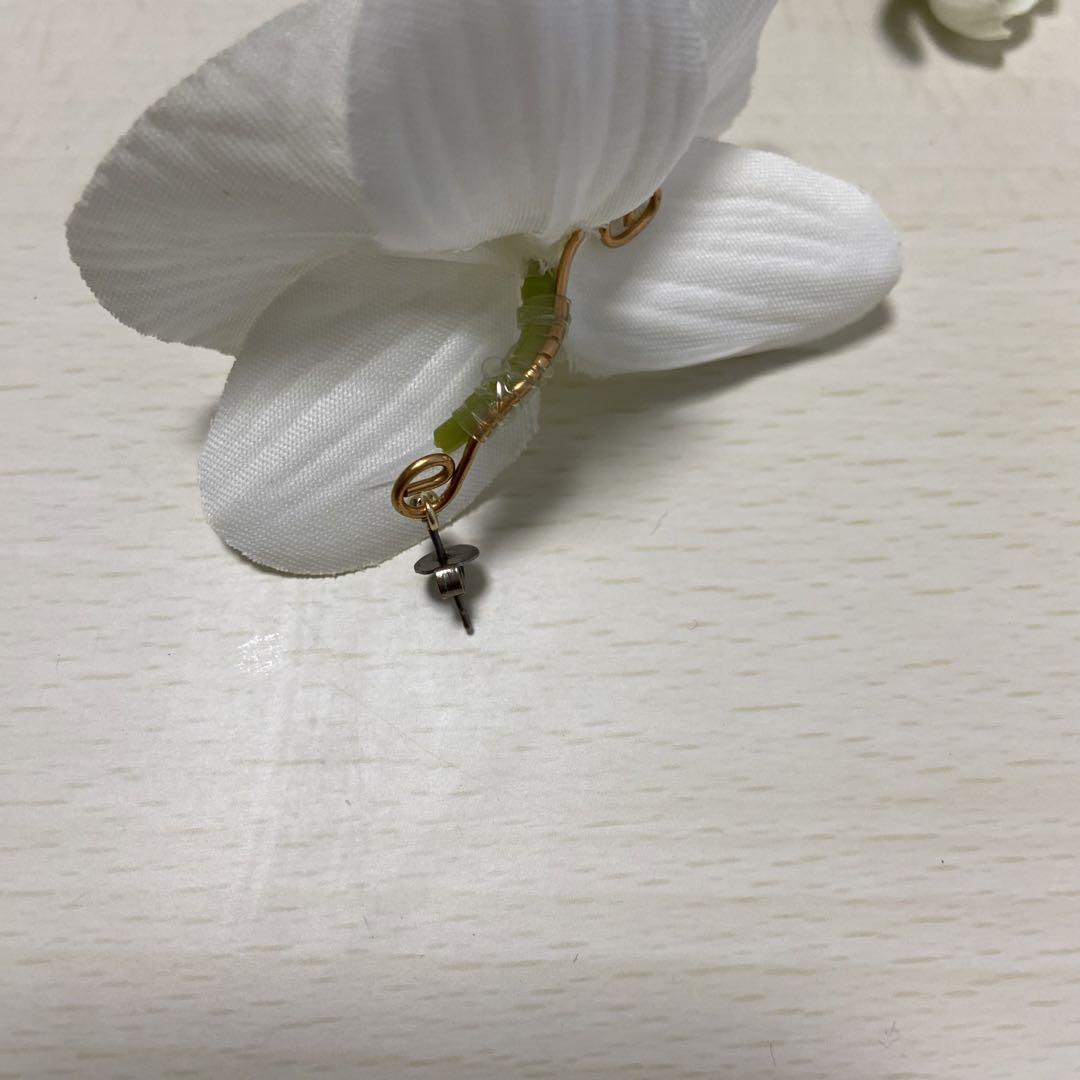 sassy フラワーイヤーカフ SASSY. フラワーイヤーカフ flower ear cuff ウェディング