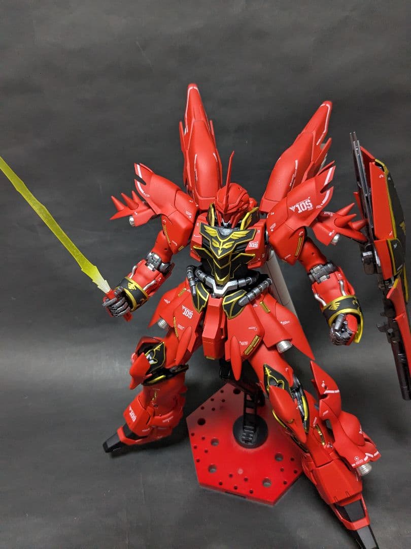 完成品 ガンプラ MSN-06S シナンジュ