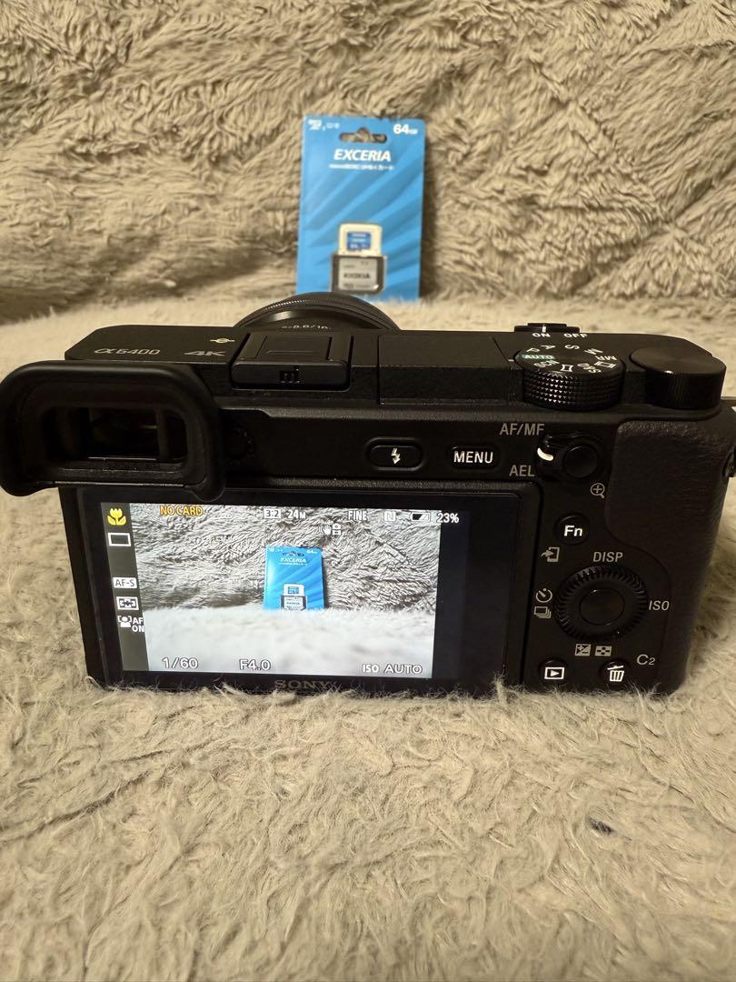 y*)様 SONY α6400 パワーズームレンズキット