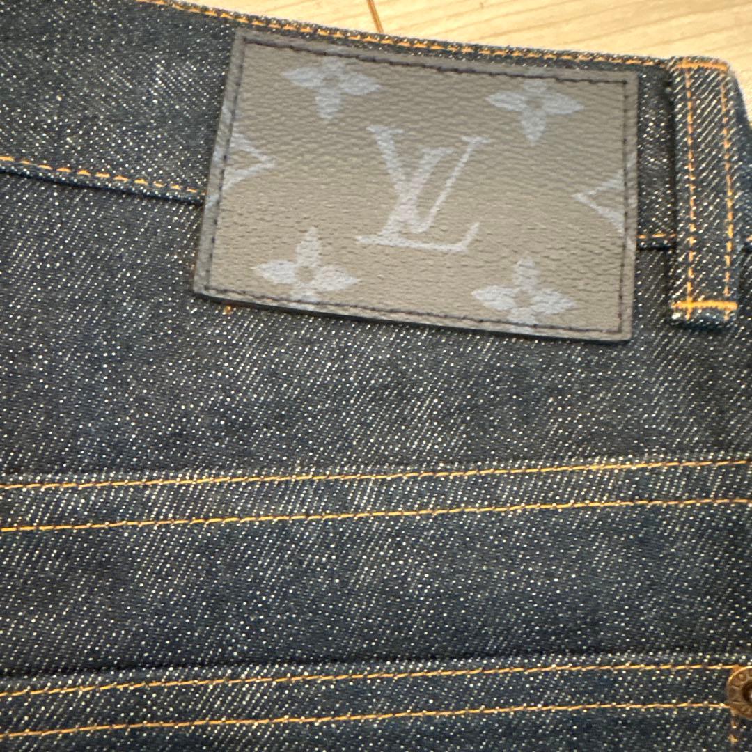 【新品未使用】Louis Vuitton ダークデニム ストレートデニム 【新品未使用】Louis Vuitton ダークデニム ストレートデニム