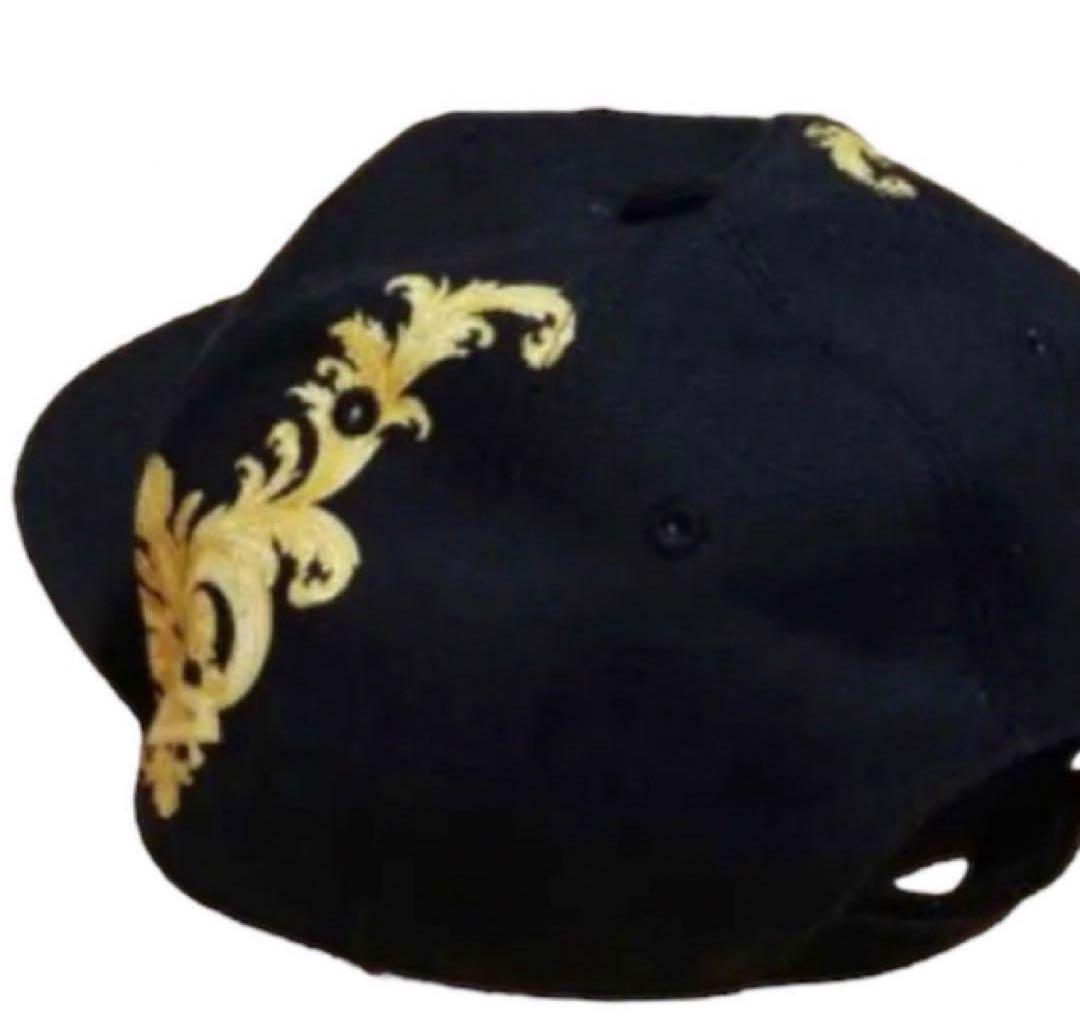 超美品　VERSACE 激レア キャップ