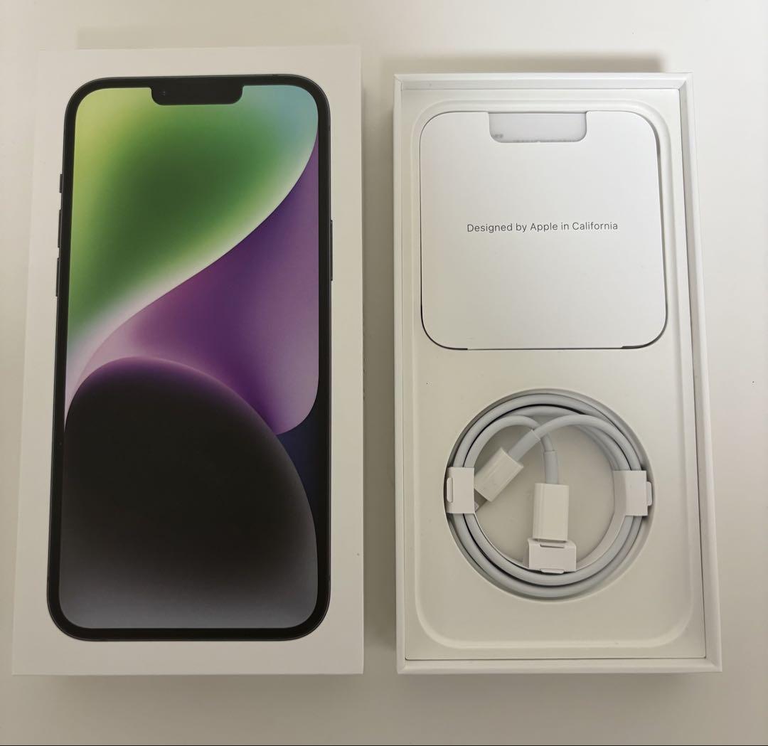 Apple iPhone 14 Pulsミッドナイト 本体