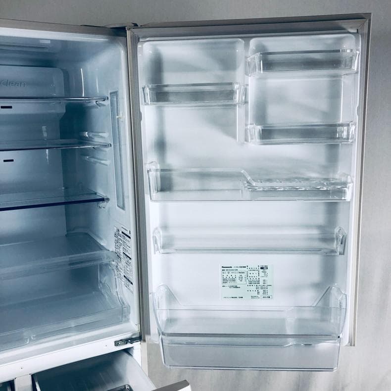 ☆自社エリア内限定商品☆ 中古 5ドア冷蔵庫 パナソニック (No.4551