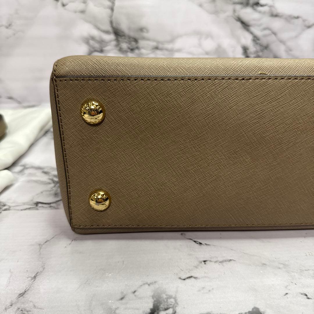 (極美品)大人気、マイケルコース、2wayバッグ、人気色、グレージュ、金ロゴ (極美品)大人気、マイケルコース、2wayバッグ、人気色、グレージュ、金ロゴ