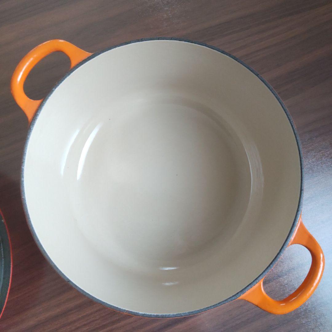 ル・クルーゼ 両手鍋 ココットロンド 22cm