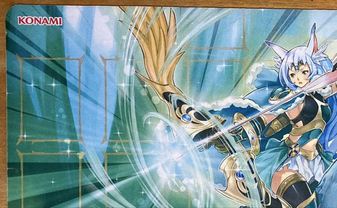 遊戯王 公式 召命の神弓-アポロウーサ プレイマット 月女神の鏃 スリーブ70枚