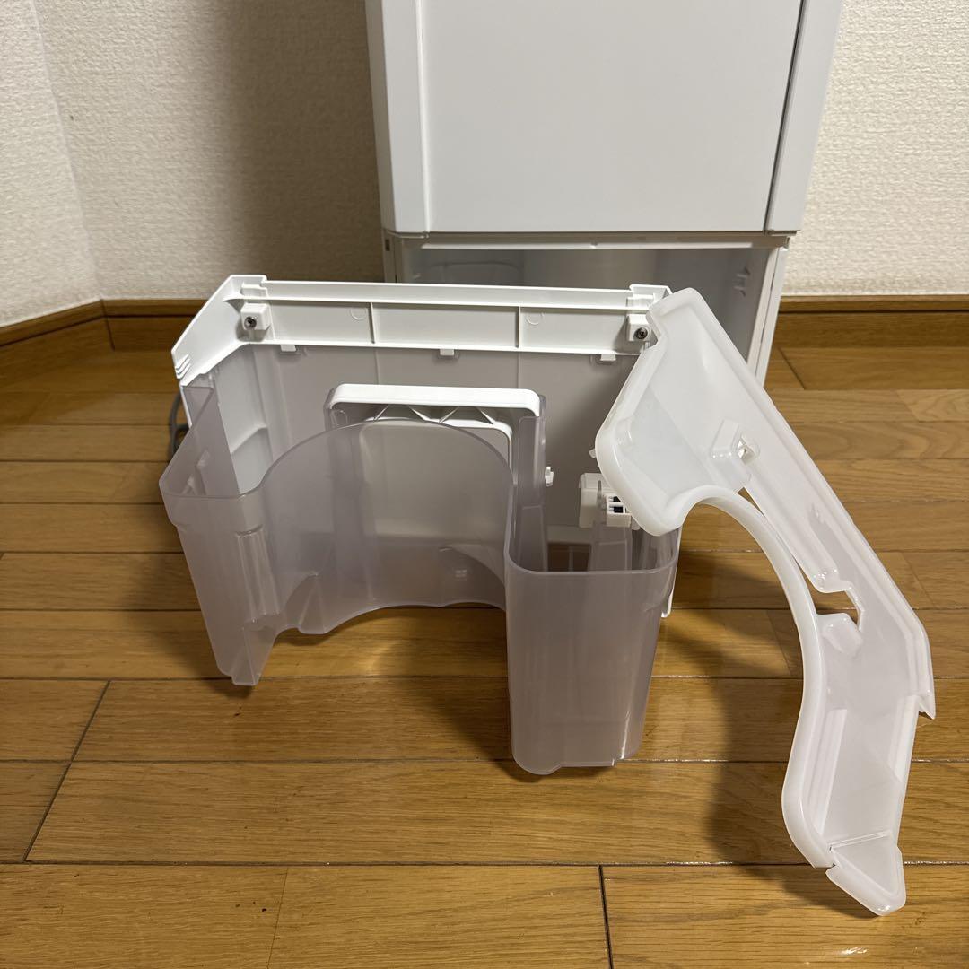 アイリスオーヤマ　衣類乾燥機除湿機　除湿機　ホワイト　KIJH-L160-W