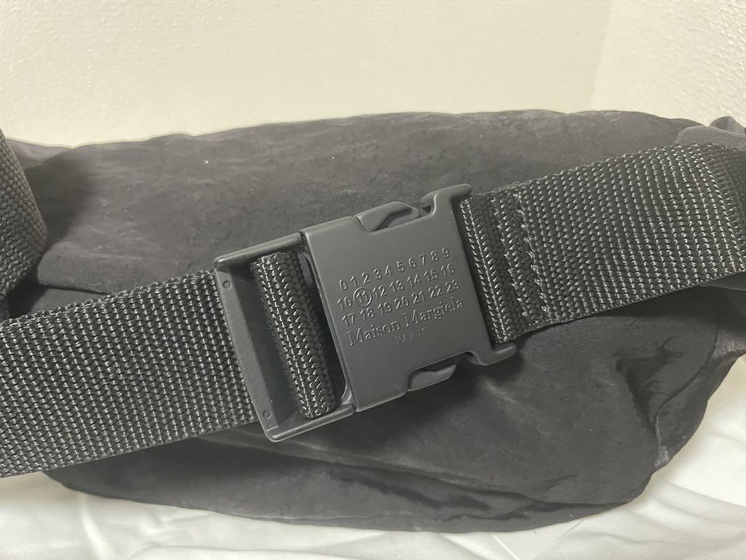 新品未使用　maison margiela ブラックボディバッグ・ウエストポーチ