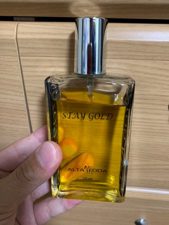 メルカリ ステイゴールド香水 シブい大人の香り 100ミリ 香水 男性用 2 000 中古や未使用のフリマ