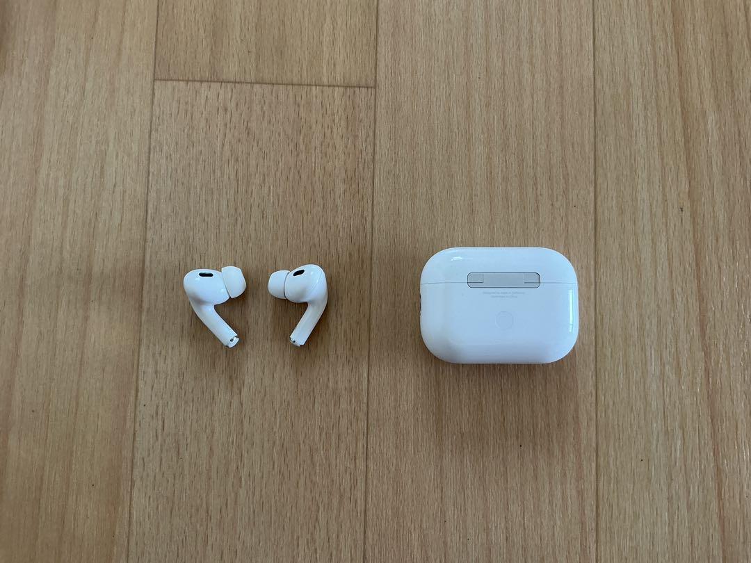 Apple AirPods Pro 2本体USB-Cと付属品