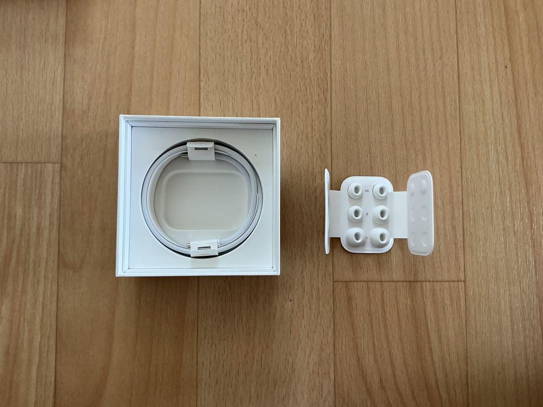 Apple AirPods Pro 2本体USB-Cと付属品