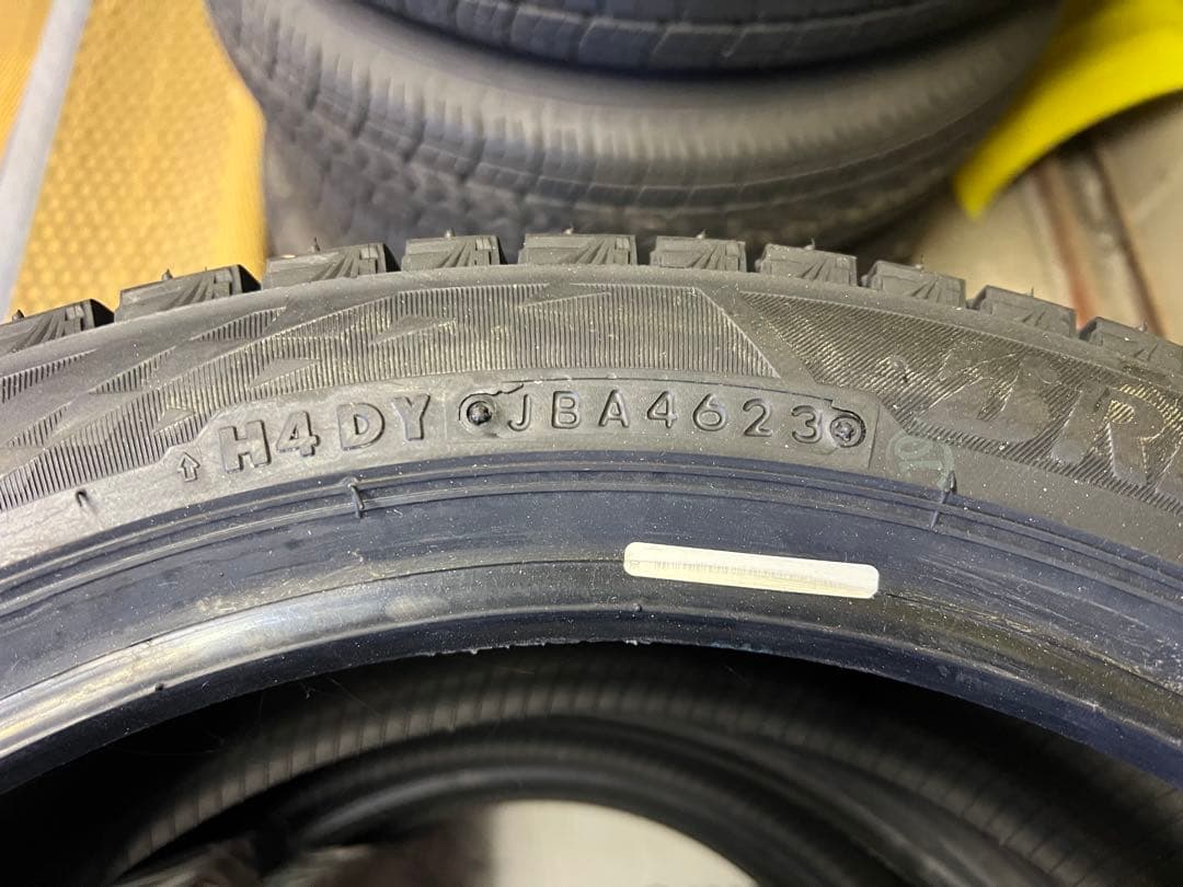 新品未使用 BRIDGESTONE BLIZZAK VRX3 165/50R16 新品未使用 BRIDGESTONE BLIZZAK VRX3 165/50R16