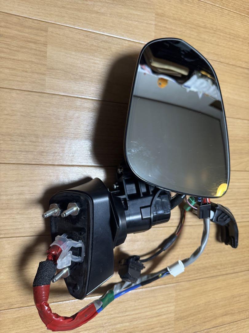 レクサスnx300h ドアミラー ウィンカー付き ジャンク品