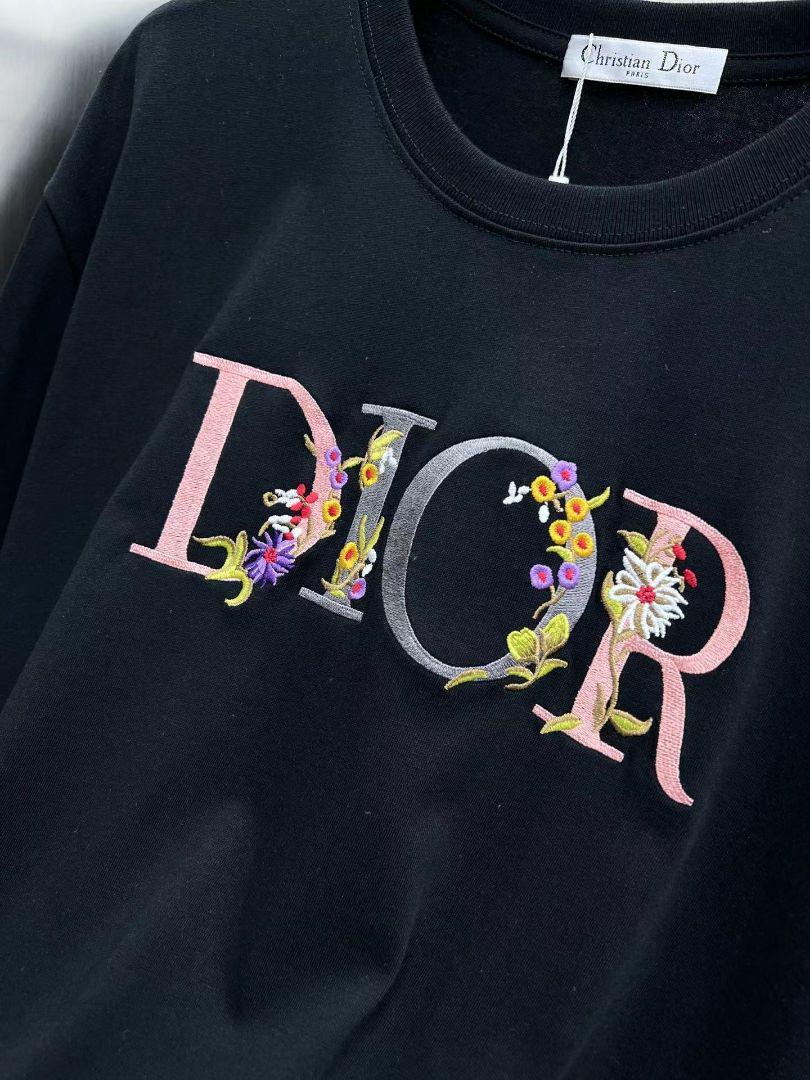 国内発送★Dior★刺繍 Tシャツ Christian Dior 花柄刺繍 Tシャツ Mサイズ