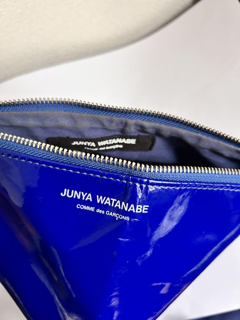 JUNYA WATANABE ブルー エナメル 三角 バッグ - メルカリ