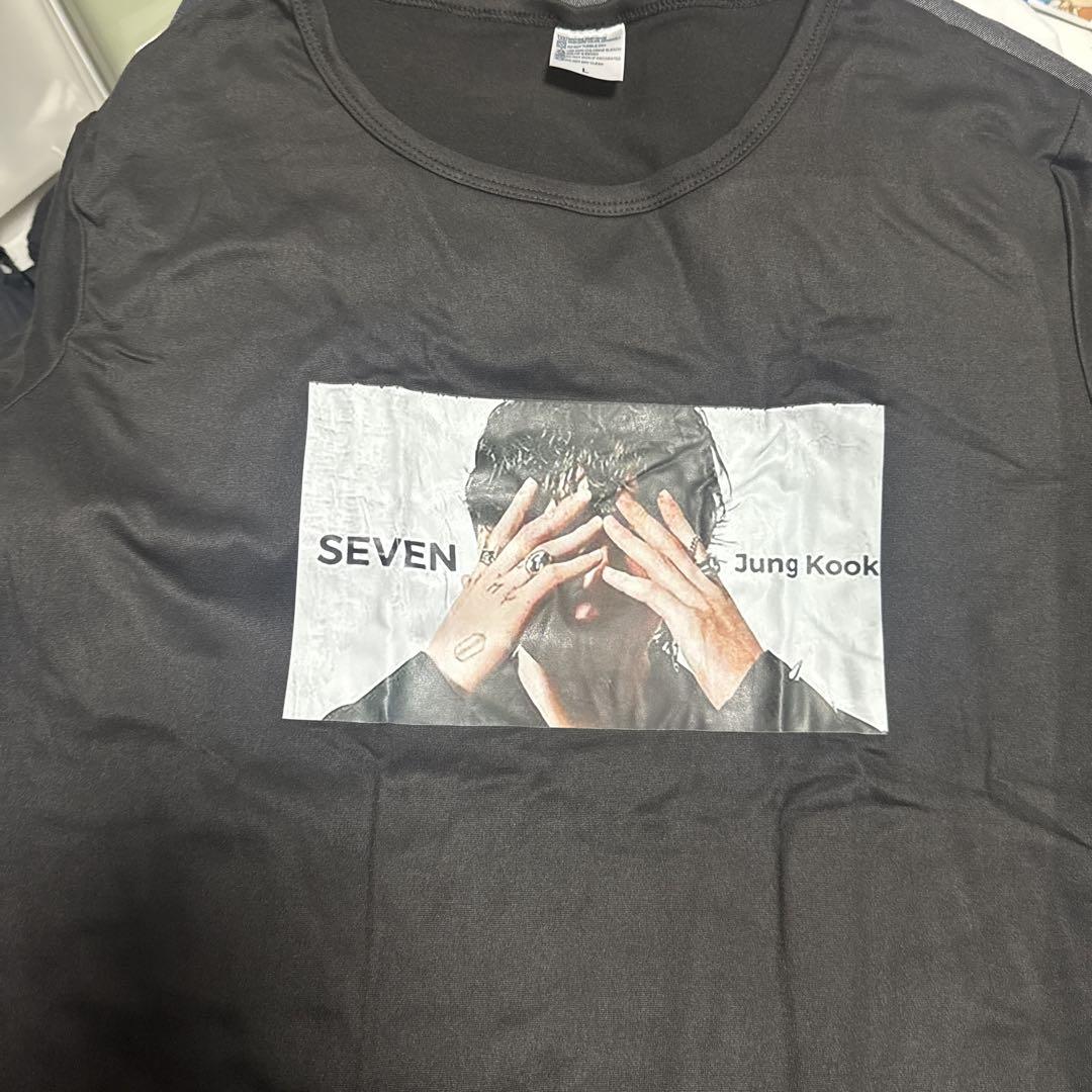 Team BTS Jung Kook ジョングク Tシャツ L 公式 - メルカリ