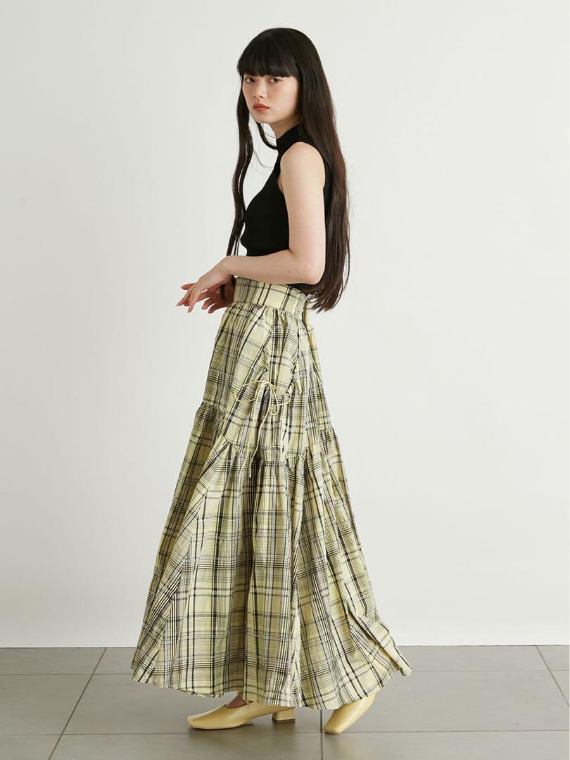 LILY BROWN（リリーブラウン）の「バリエーションボリューム