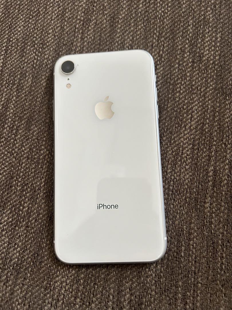 ジャンク品　iPhone XR ホワイト　64GB SIMフリー　本体のみ　白