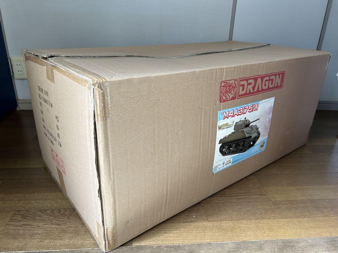ドラゴン社 1/6 M4A3 シャーマン戦車 塗装済み 未使用品
