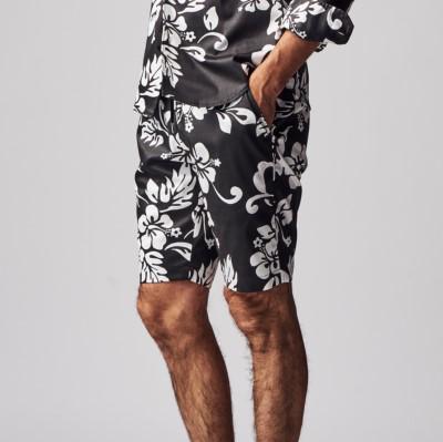 AKM 新品 タグ付き 未使用 ALOHA SHORTS エイケイエム