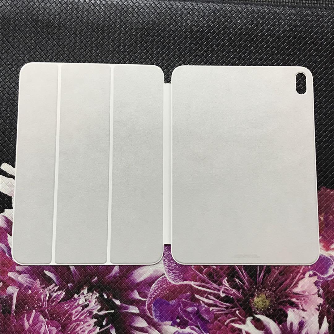 <純正品・美品>iPad 第10世代用 Smart Folio -ホワイト