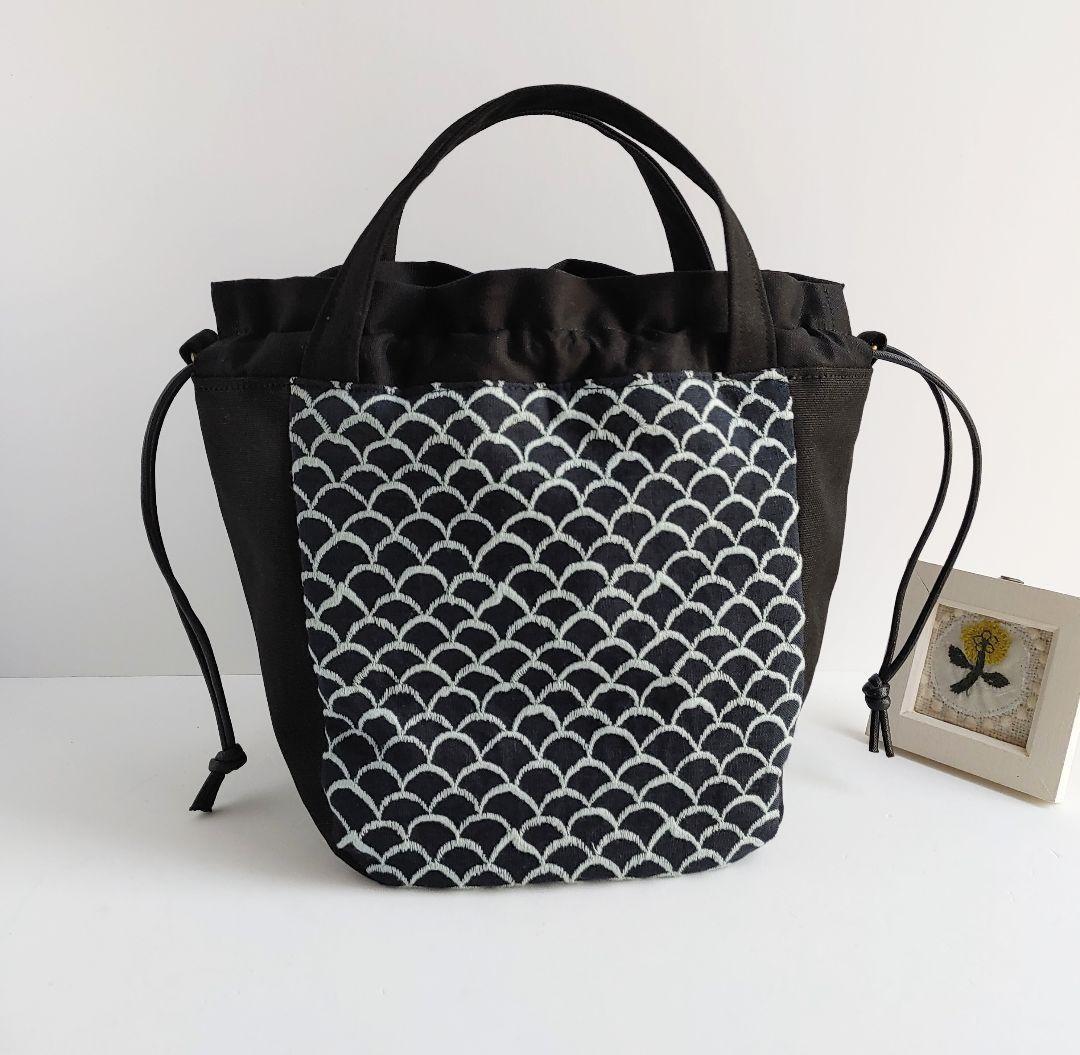 【ネット限定】 ミナペルホネン パッチワーク バラード 小ぶり巾着ショルダーバッグ 財布・ケース・小物入れ