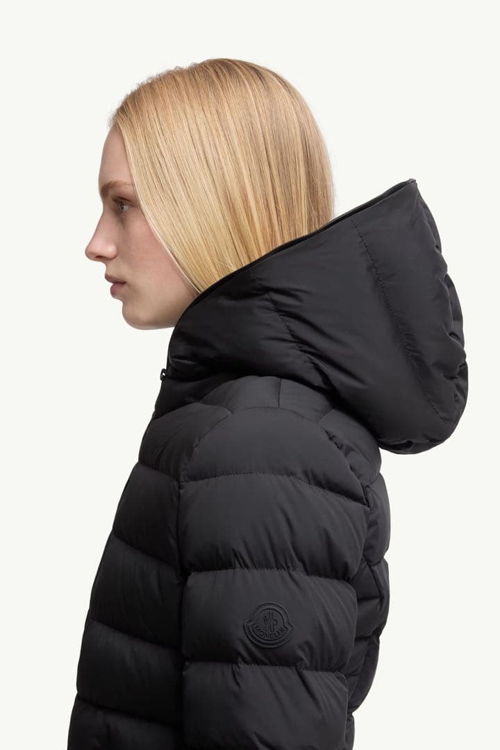 超美品　モンクレール　HERBEショートダウンジャケット