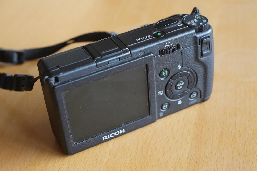 RICOH GR DIGITAL 初代