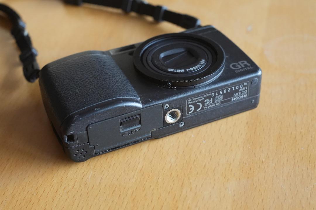 RICOH GR DIGITAL 初代