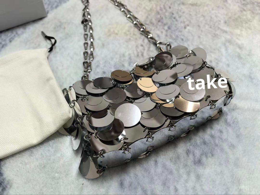 Paco Rabanne ミニショルダーバッグ　シルバー メタリック