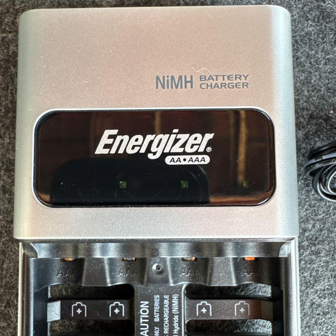 Energizer NiMHバッテリーチャージャー
