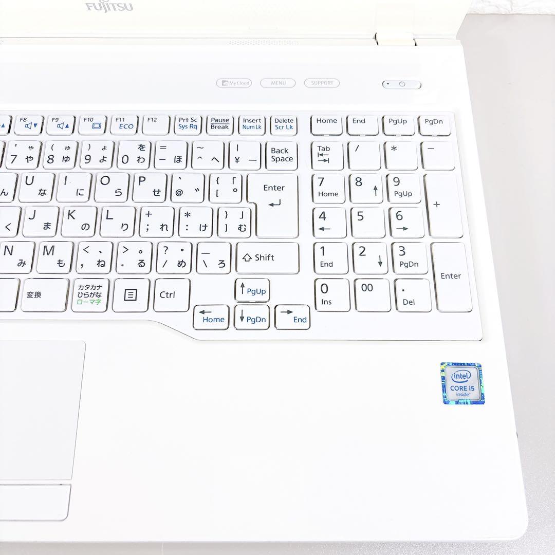 快適SSD Core i5✨カメラ付き メモリ８GB 白 ノートパソコン✨富士通