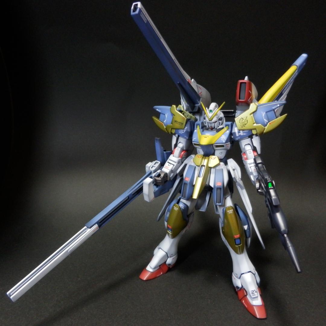 ガンプラ　HG V2アサルトバスターガンダム 全塗装　完成品 1