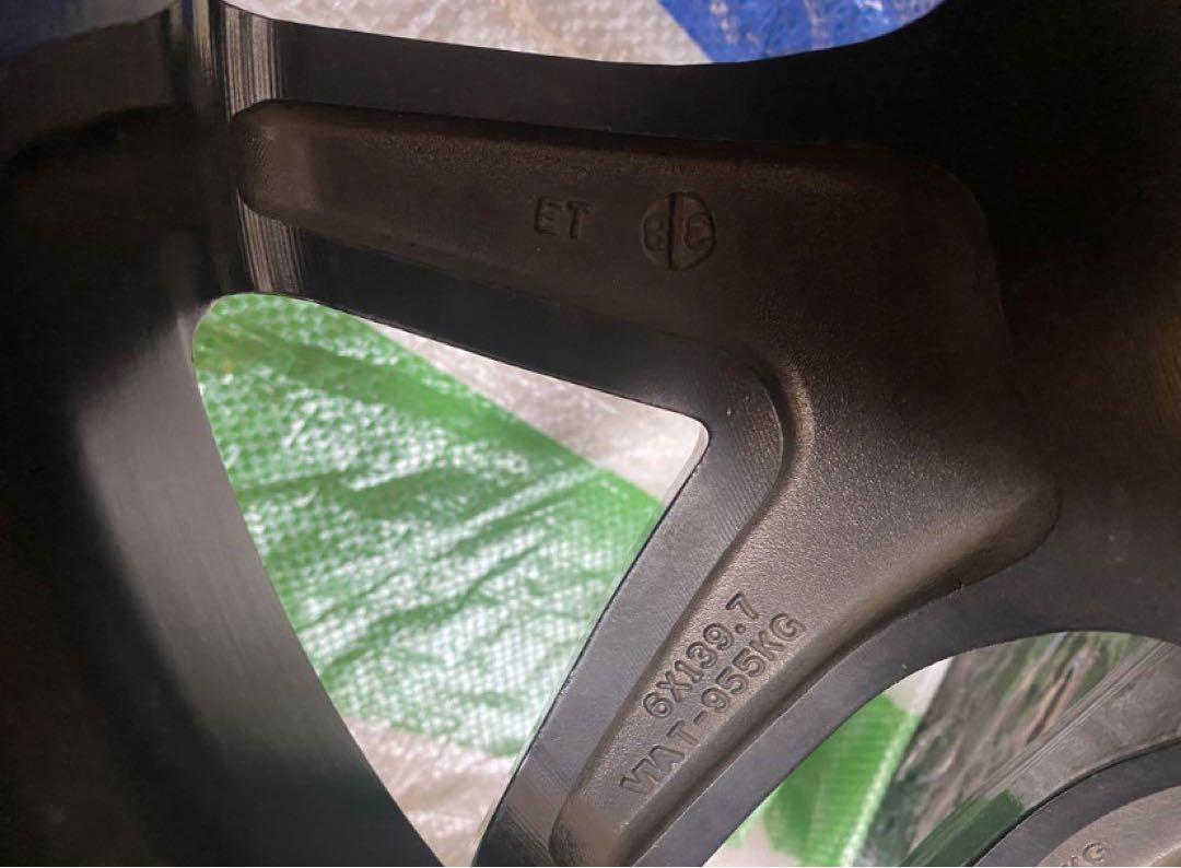 【値下げ】FLEX DELF 01 4本　タイヤおまけ　ハイエース