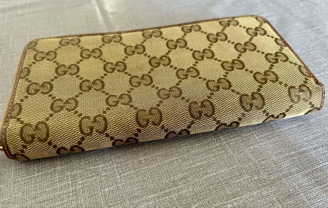 GUCCI GGキャンバス 長財布 タッセル付き