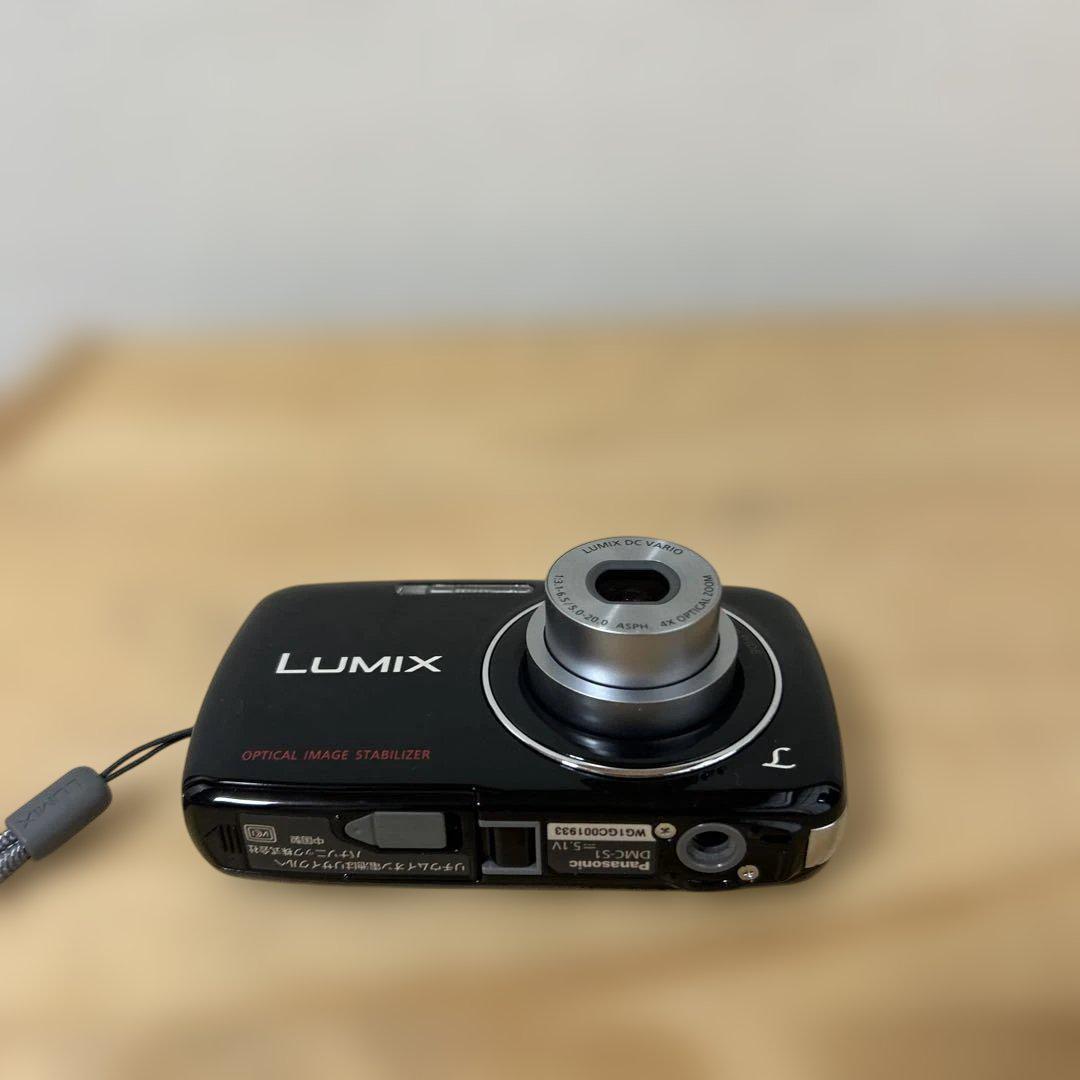 Panasonic　LUMIX　DMC‐S1 ブラック