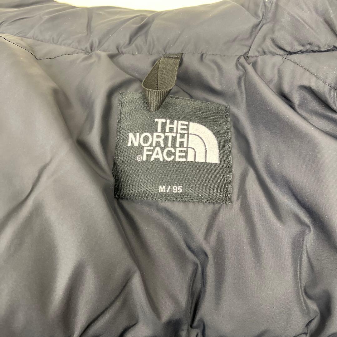 【正規品】ザノースフェイス ヌプシ ブラック 黒 Mサイズ 【正規品】ザノースフェイス ヌプシ ブラック 黒 Mサイズ