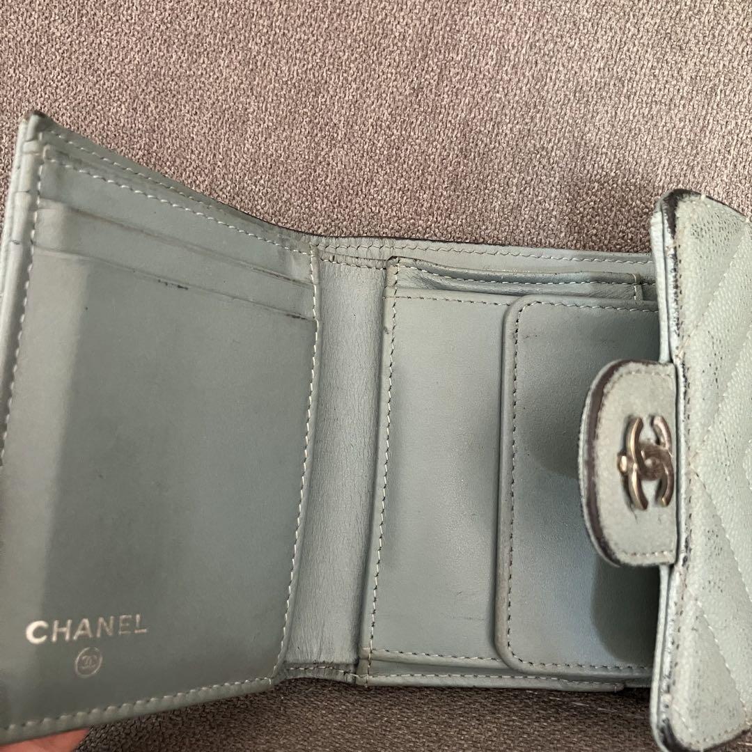 CHANEL 三つ折り財布