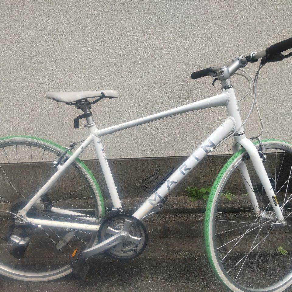 あさMARIN CORTE MADERA