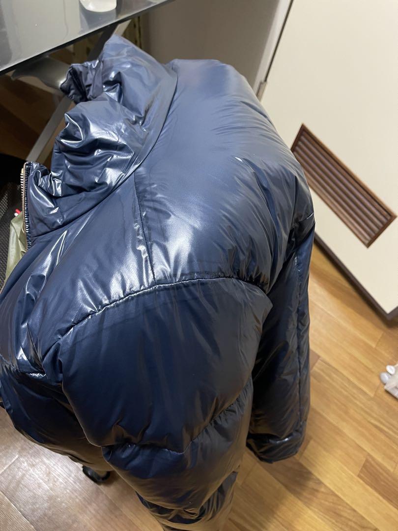 ネイビー ダウンジャケット 左肩確認用