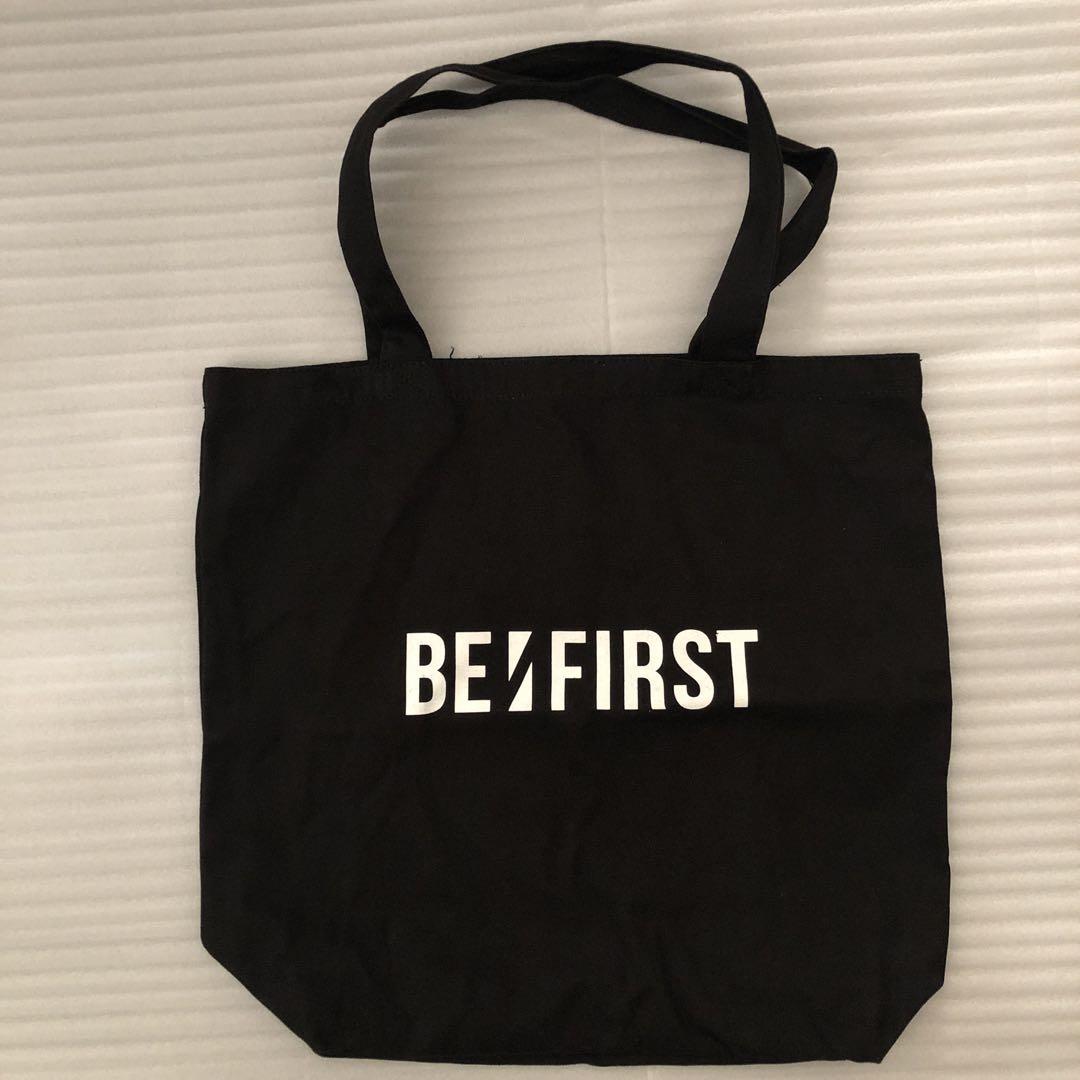 BE:FIRST 初期ロゴ トートバッグ 卸売 通販ファッション - BE:FIRST ロゴトートバック ビー