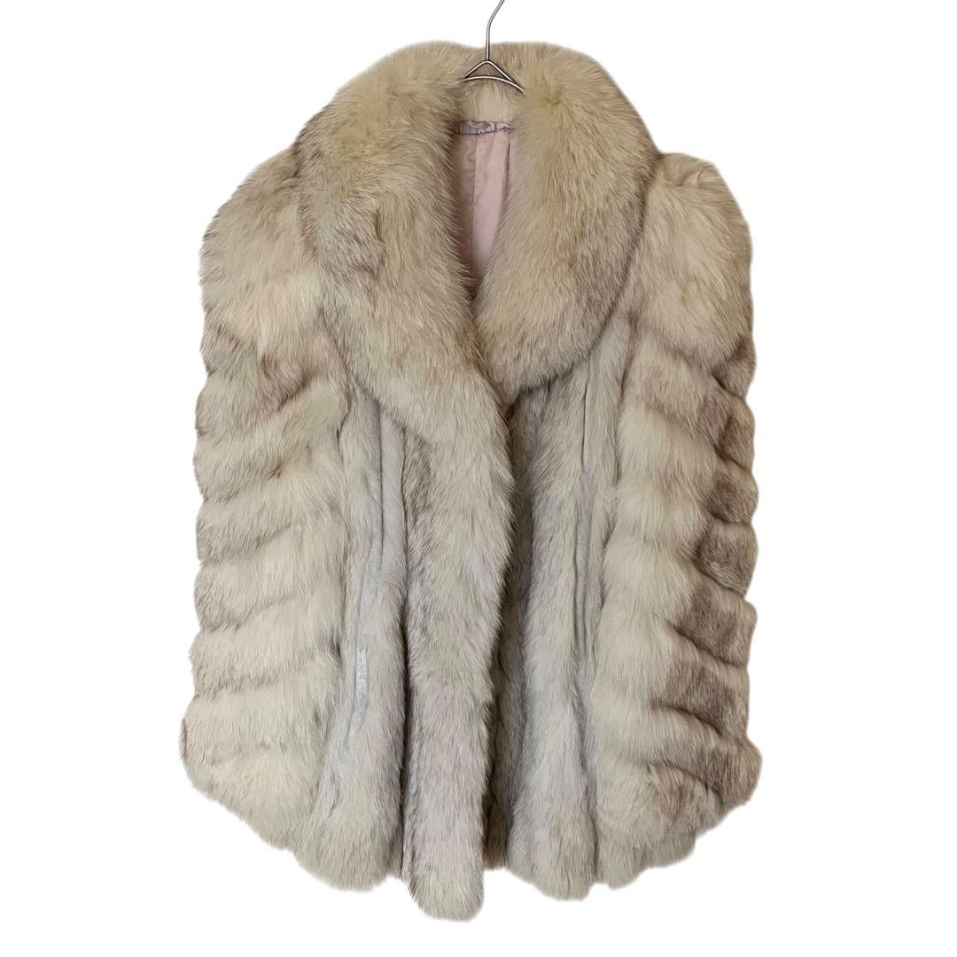 美品】サガフォックス 13号 銀タグ 肉厚 高級毛皮 ファーコート 美品】サガフォックス 13号 銀タグ 肉厚 高級毛皮 ファーコート