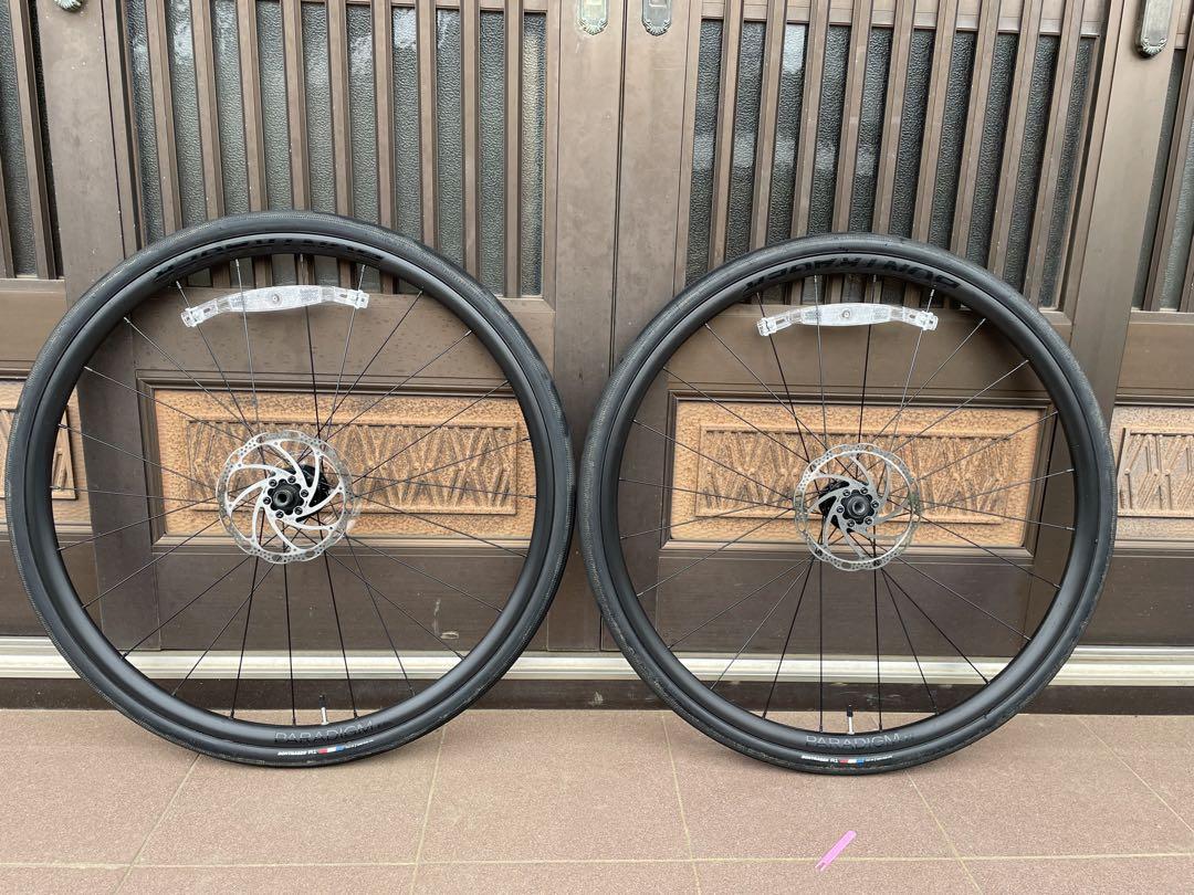 Trek domane al2 ホイール タイヤ ブレーキパッド チューブ付き